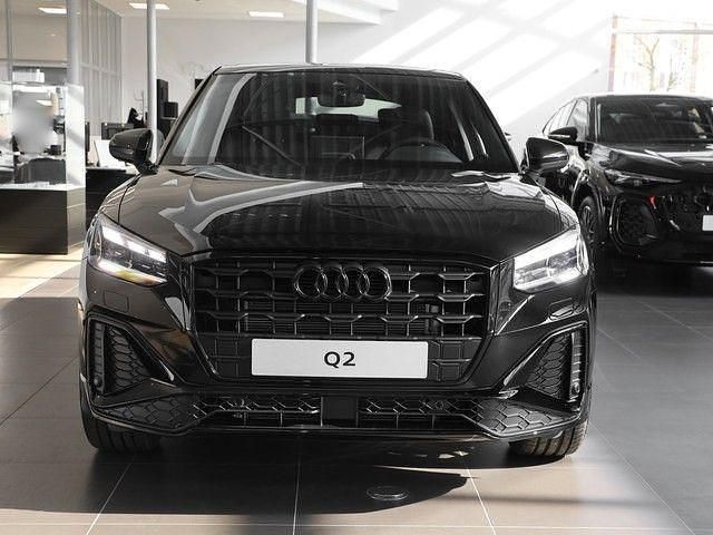 Neu Audi Q2 Competition 150 PS (110 kW) 2026 Mythosschwarz metallic SUV