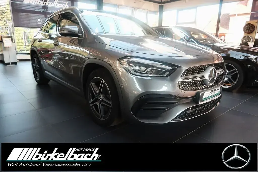 Gebraucht Mercedes GLA200 AMG 163 PS (119 kW) 2020 Mountaingrau SUV