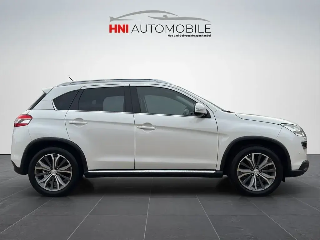 Gebraucht Peugeot 4008 Allure 150 PS (110 kW) 2012 Weiß SUV