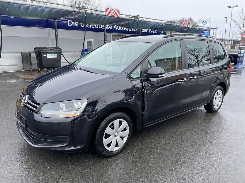 Gebraucht VW Sharan 140 PS (102 kW) 2011 Schwarz Van / Kleinbus