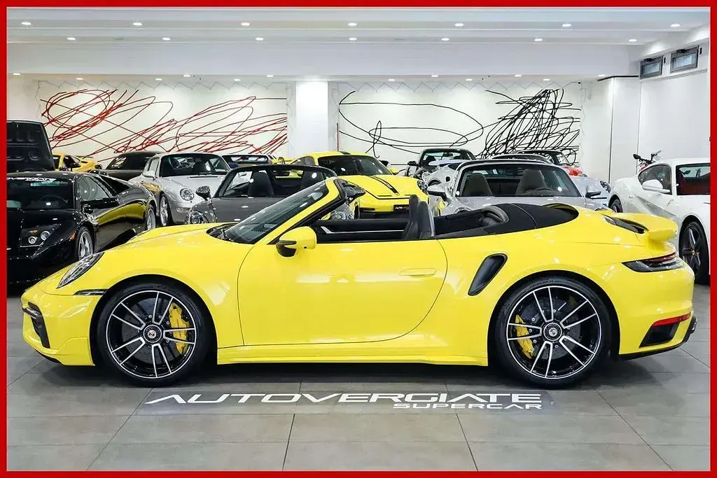 Gebraucht Porsche 992 650 PS (478 kW) 2021 Gelb Cabrio