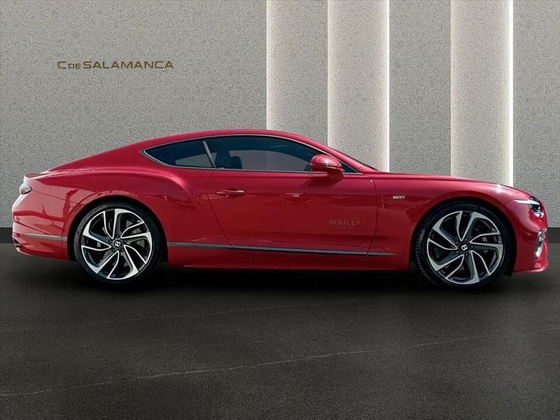 Gebraucht Bentley Continental 793 PS (583 kW) 2025 Rot Coupé