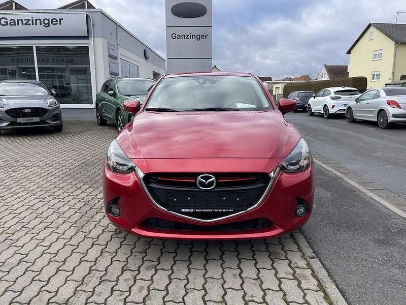 Gebraucht Mazda 2 Sports-Line 116 PS (85 kW) 2017 Rot Limousine