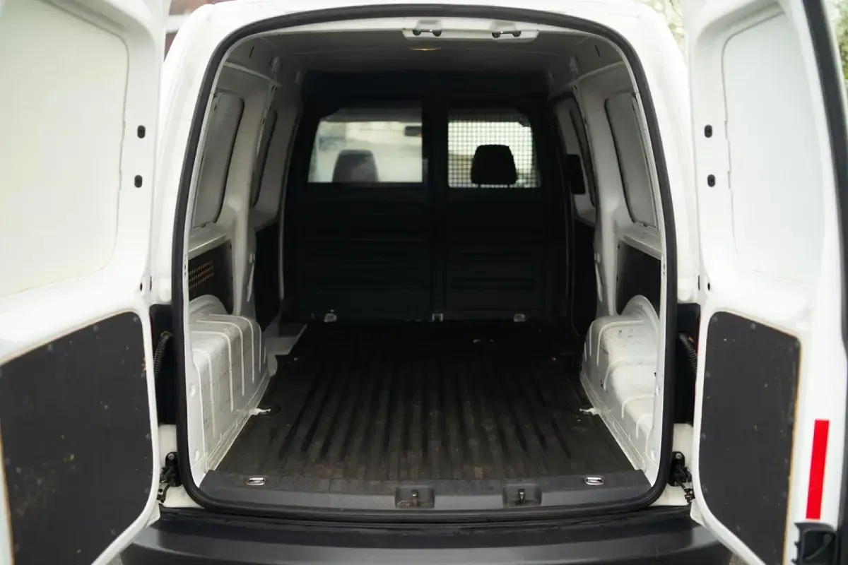 Gebraucht VW Caddy 102 PS (75 kW) 2015 Weiß Van / Kleinbus