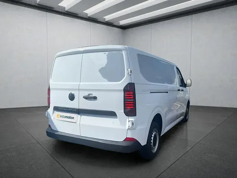 Gebraucht VW T7 150 PS (110 kW) 2025 Weiß Van