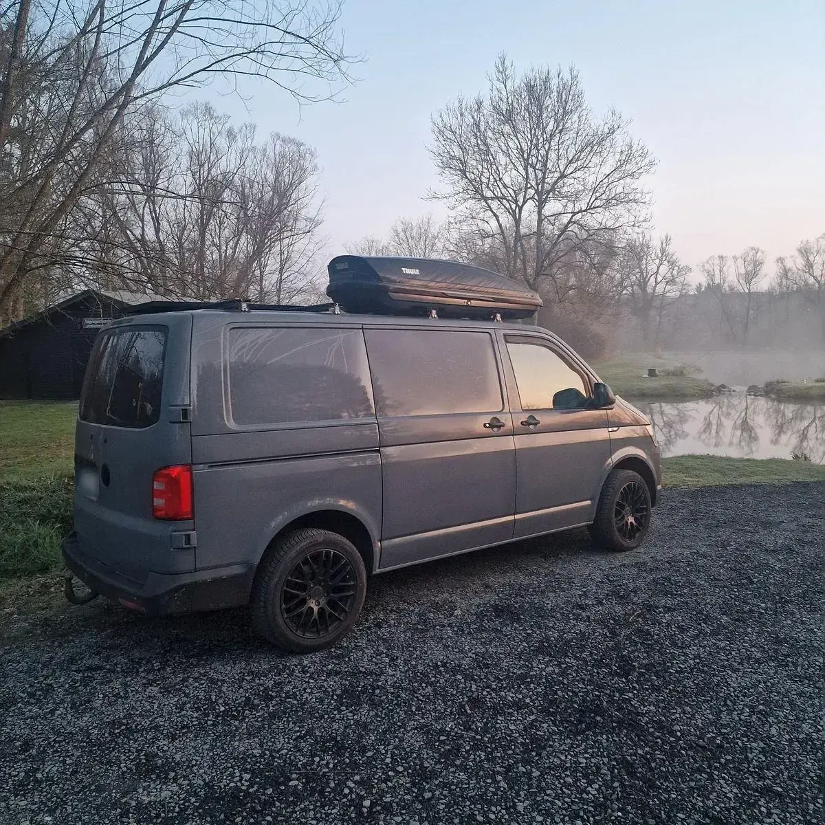 Gebraucht VW Transporter 150 PS (110 kW) 2016 Grau Van