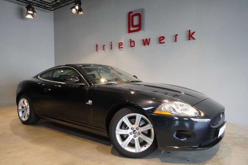 Midnight black Gebraucht 2007 Jaguar XK Coupé | 24.941 € (Fairer Preis) - Bild 1/4