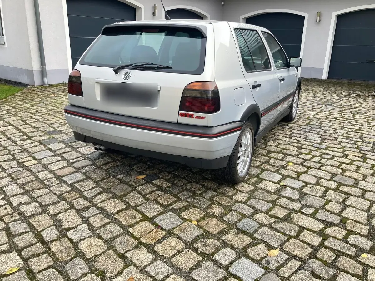 Gebraucht VW Golf III GTI 150 PS (110 kW) 1996 Silber Limousine