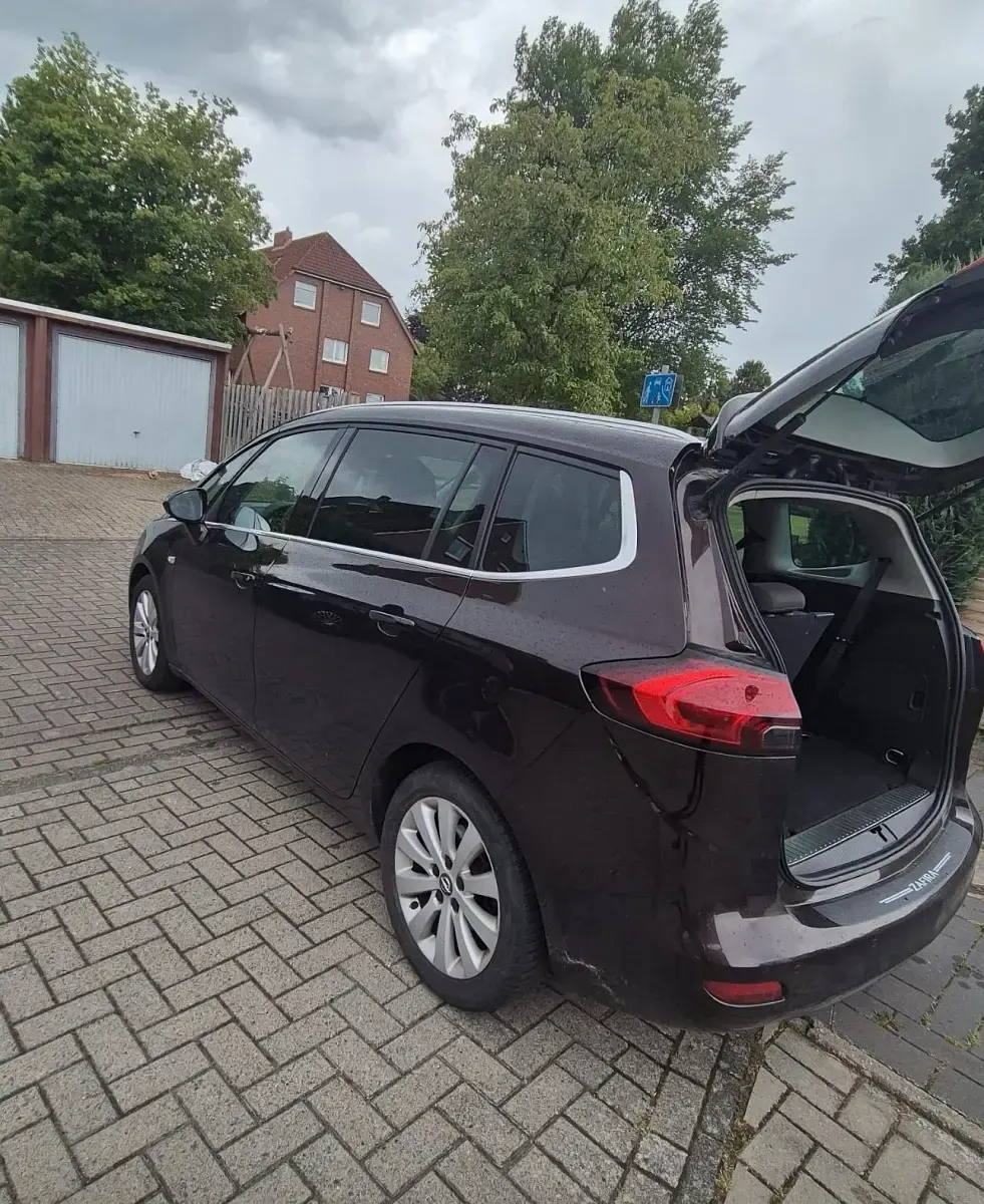 Gebraucht Opel Zafira 136 PS (100 kW) 2015 Braun Van / Kleinbus