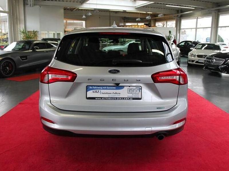Gebraucht Ford Focus 125 PS (91 kW) 2019 Polarsilber metallic Kombi