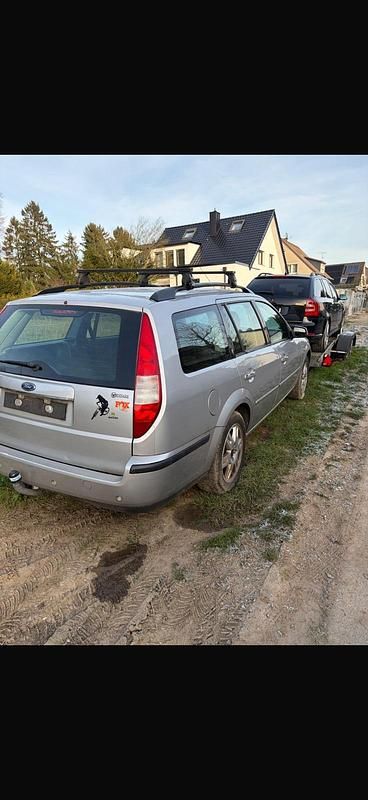 Gebraucht Ford Mondeo 145 PS (106 kW) 2004 Silber Kombi