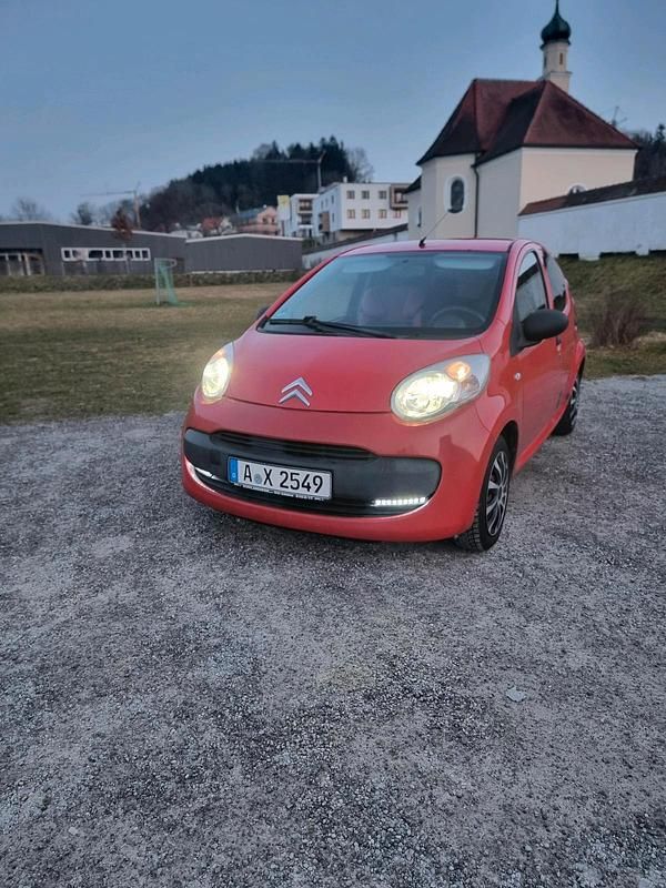 Gebraucht Citroën C1 68 PS (50 kW) 2007 Rot Kleinwagen