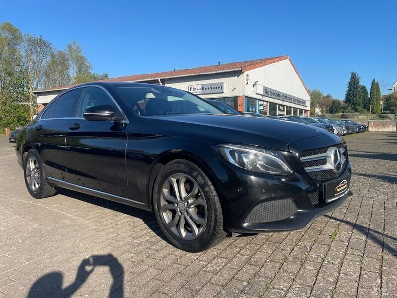 Gebraucht Mercedes C220 Avantgarde 170 PS (125 kW) 2016 Schwarz Limousine