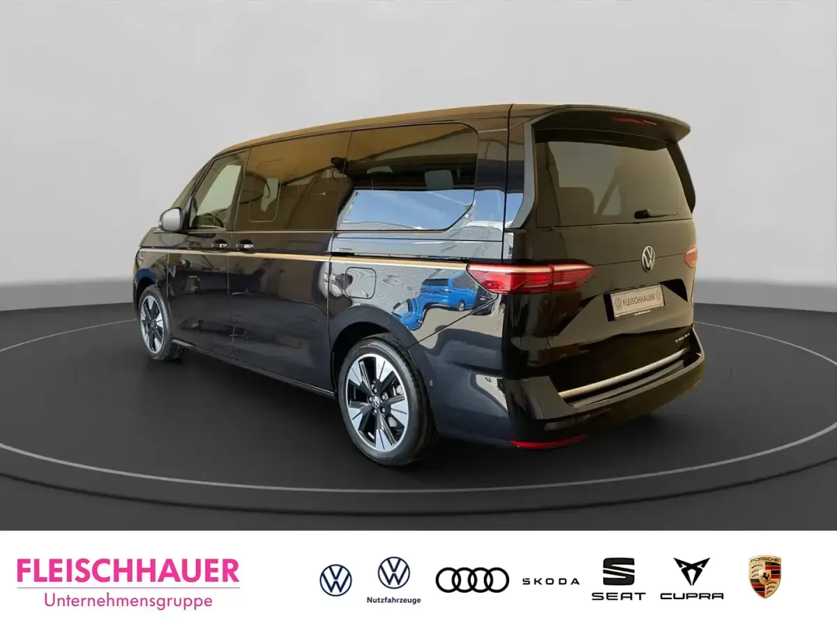 Neu VW Multivan Life 177 PS (130 kW) 2026 Grau Van / Kleinbus