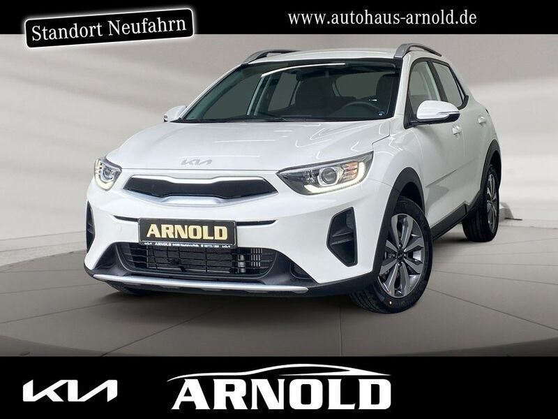 Weiß Neu 2025 Kia Stonic Vision SUV | 21.450 € (Guter Preis) - Bild 1/4