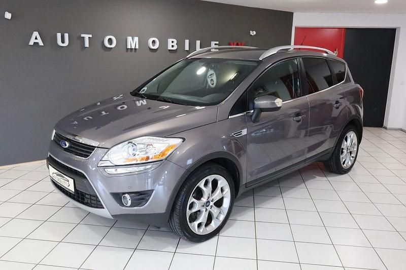 Gebraucht Ford Kuga Titanium 163 PS (119 kW) 2012 Braun SUV