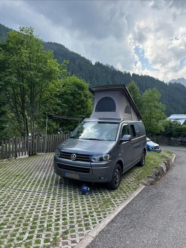 Gebraucht VW T5 180 PS (132 kW) 2010 Grau Van