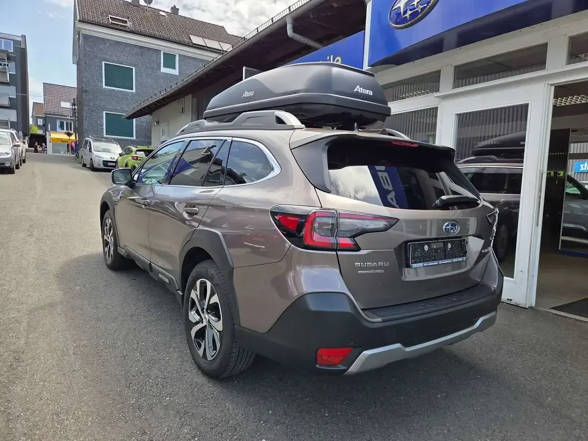 Gebraucht Subaru Outback Platinum 169 PS (124 kW) 2021 Brilliant bronze (m) Kombi