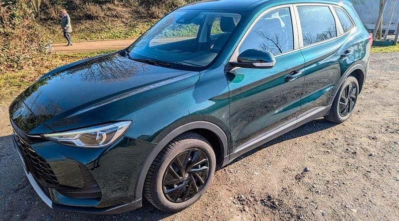 Gebraucht MG ZS 197 PS (144 kW) 2025 Grün SUV