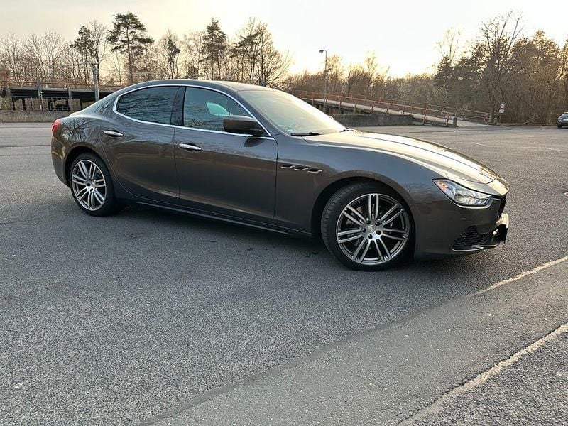 Gebraucht Maserati Ghibli 275 PS (202 kW) 2015 Grau Limousine