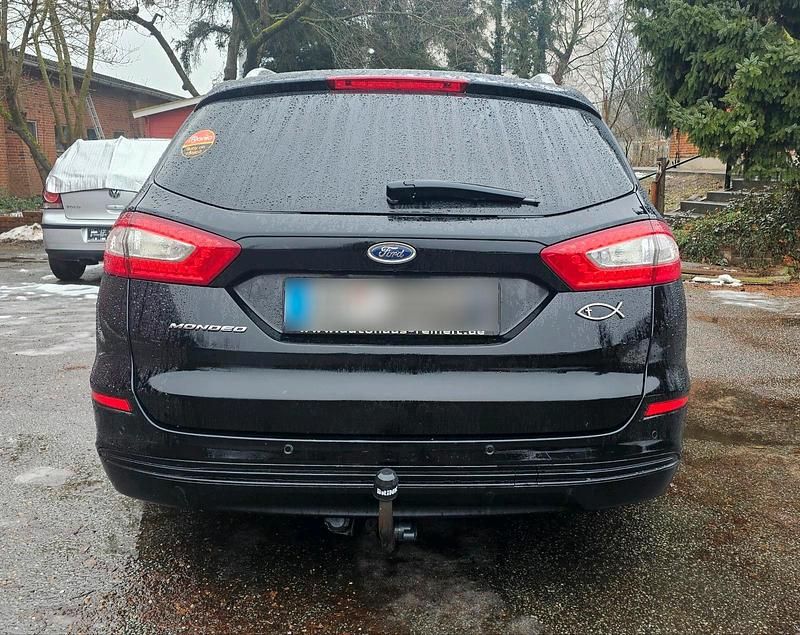 Gebraucht Ford Mondeo 150 PS (110 kW) 2016 Schwarz Kombi