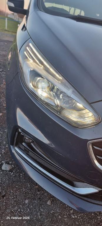 Gebraucht Ford S-MAX Titanium 190 PS (139 kW) 2020 Blau Van / Kleinbus