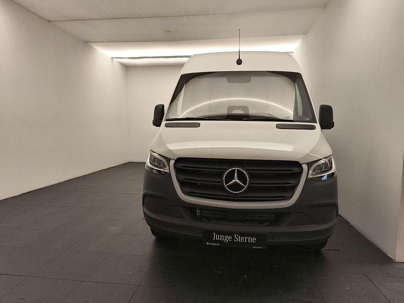 Gebraucht Mercedes Sprinter 190 PS (139 kW) 2026 Arktikweiß Van