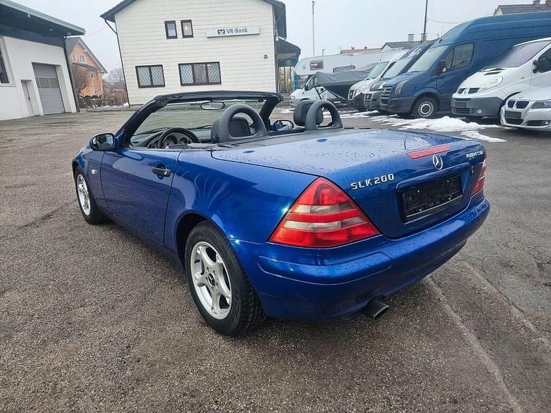 Gebraucht Mercedes SLK200 192 PS (141 kW) 1998 Blau Cabrio