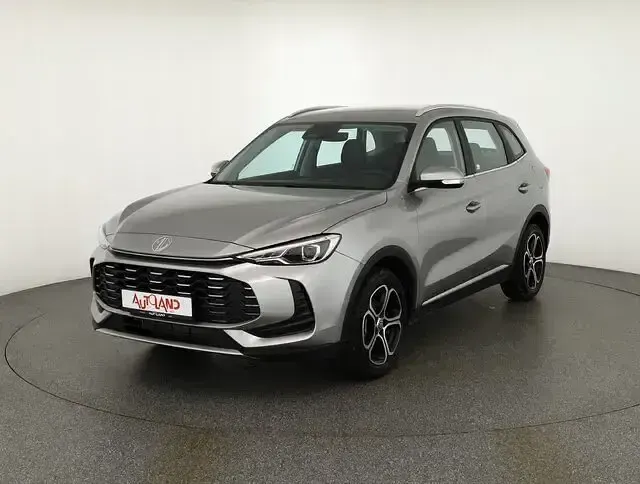 Neu MG ZS Luxury 197 PS (144 kW) 2026 Silber SUV