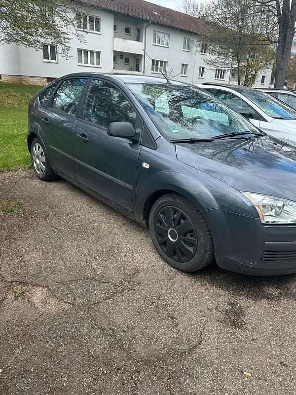 Second-hand Ford Focus 116 CP (85 kW) 2005 Berlinǎ