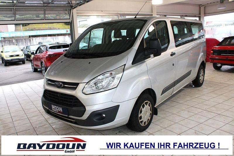Silber Gebraucht 2017 Ford Transit Custom Kombi | 10.900 € - Bild 1/4