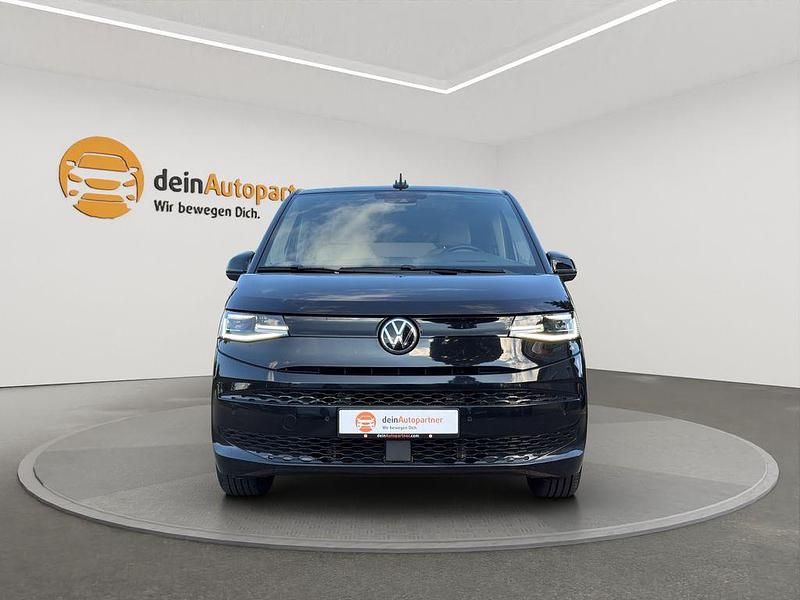 Gebraucht VW Multivan 150 PS (110 kW) 2024 Deep black perleffekt Van