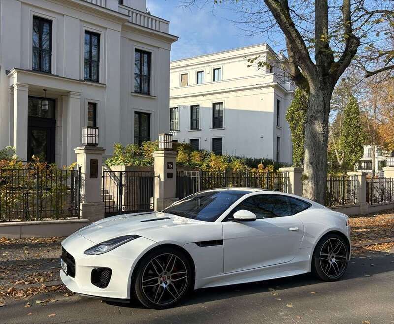 Weiß Gebraucht 2020 Jaguar F-Type Chequered Flag Coupé | 44.900 € (Superpreis) - Bild 1/4