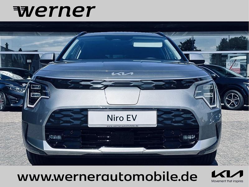 Grau Gebraucht 2024 Kia e-Niro Inspiration SUV | 31.930 € (Fairer Preis) - Bild 1/4