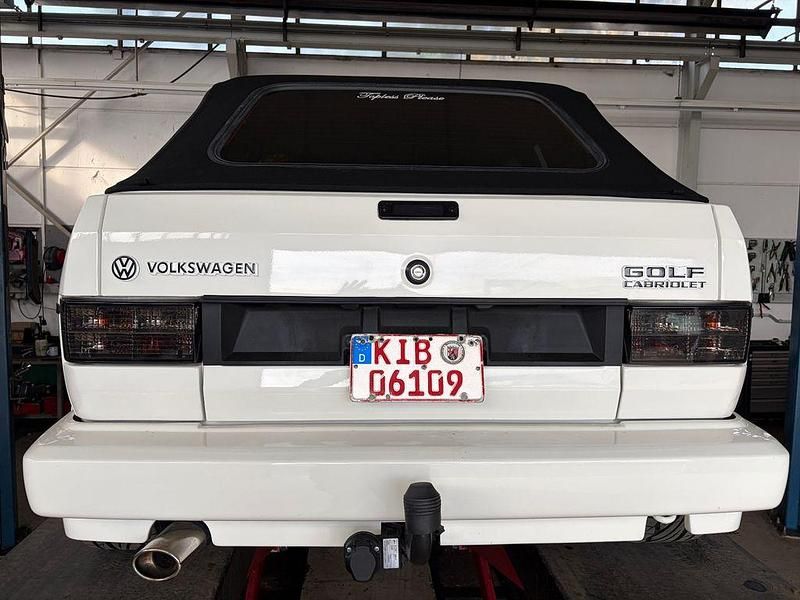 Gebraucht VW Golf Cabriolet 95 PS (69 kW) 1989 Weiß Cabrio