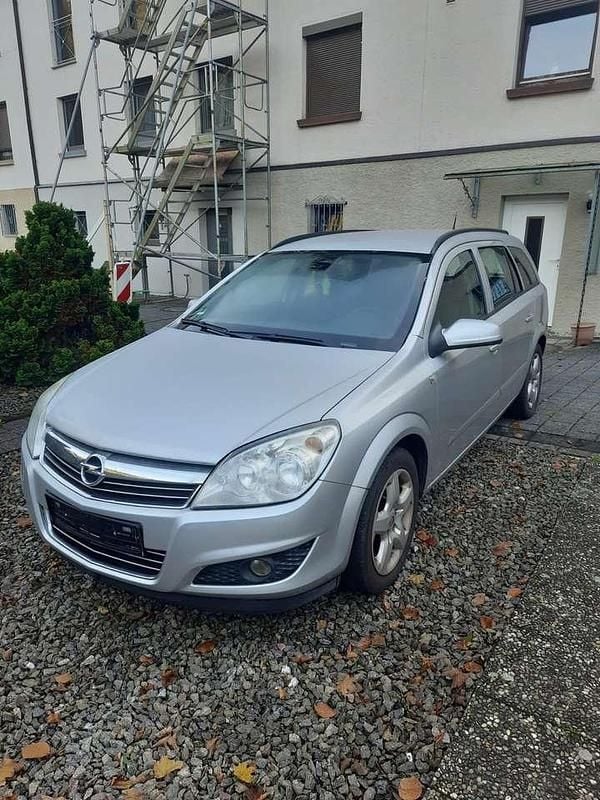 Grau Gebraucht 2007 Opel Astra Edition Kombi | 1.500 € (Fairer Preis) - Bild 1/4