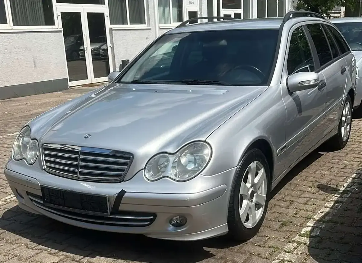 Gebraucht Mercedes C230 192 PS (141 kW) 2005 Silber Kombi