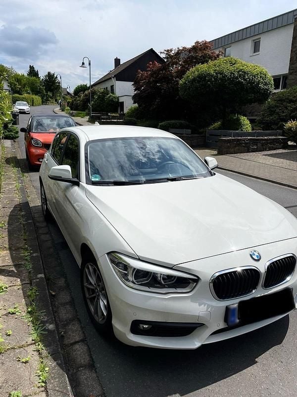 Gebraucht BMW 118 140 PS (102 kW) 2019 Weiß Kleinwagen