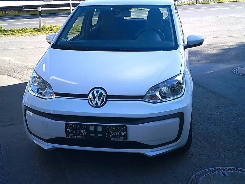 Second-hand VW up! move up! 60 CP (44 kW) 2017 Alb Hatchback