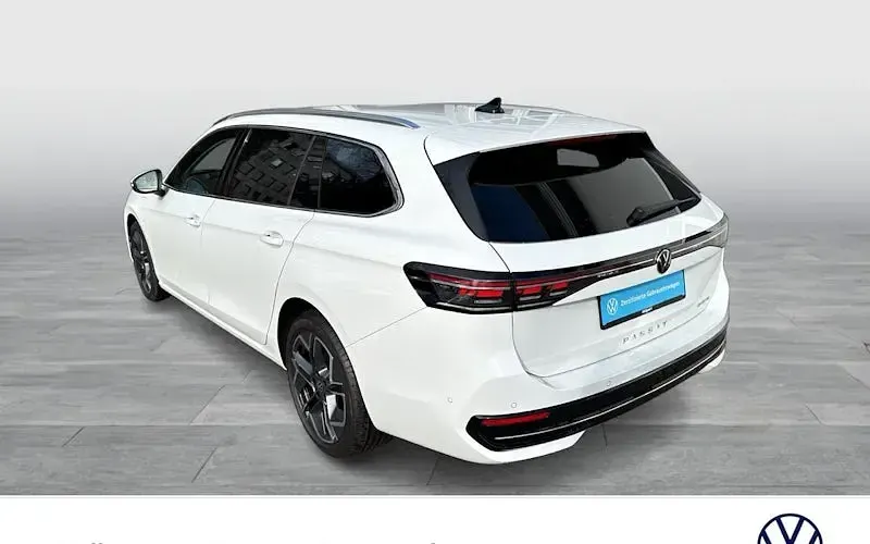 Neu VW Passat Elegance 204 PS (150 kW) 2025 Weiß Kombi
