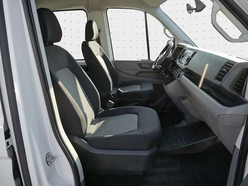 Gebraucht VW Crafter 140 PS (102 kW) 2022 Candyweiß Van