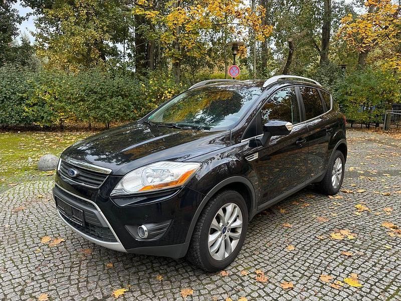 Schwarz Gebraucht 2011 Ford Kuga Titanium SUV | 7.400 € (Fairer Preis) - Bild 1/4