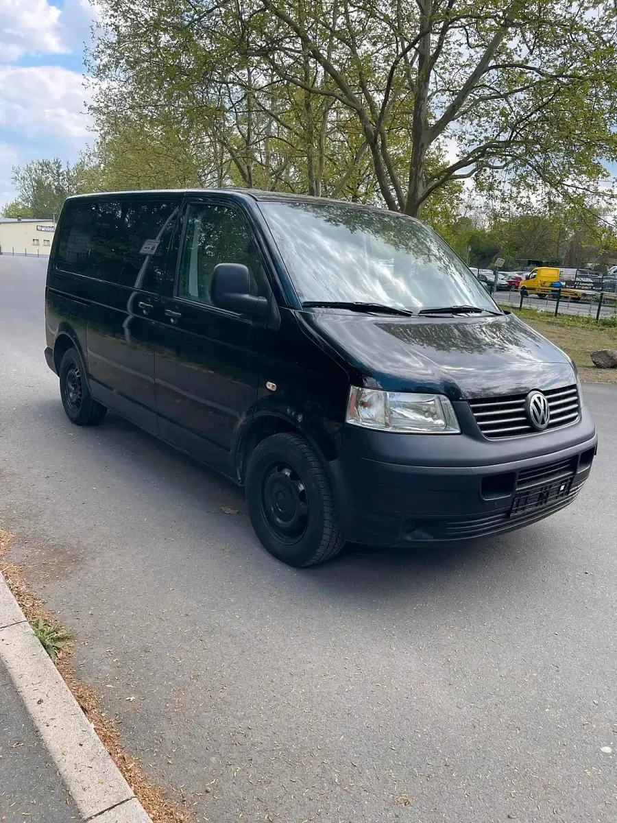 Gebraucht VW T5 Startline 131 PS (96 kW) 2009 Schwarz Van