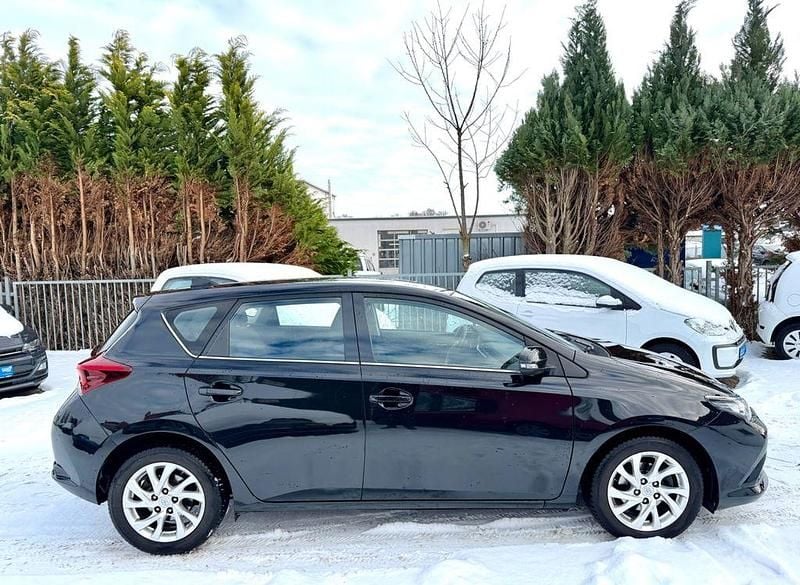 Gebraucht Toyota Auris Comfort 116 PS (85 kW) 2018 Schwarz Limousine