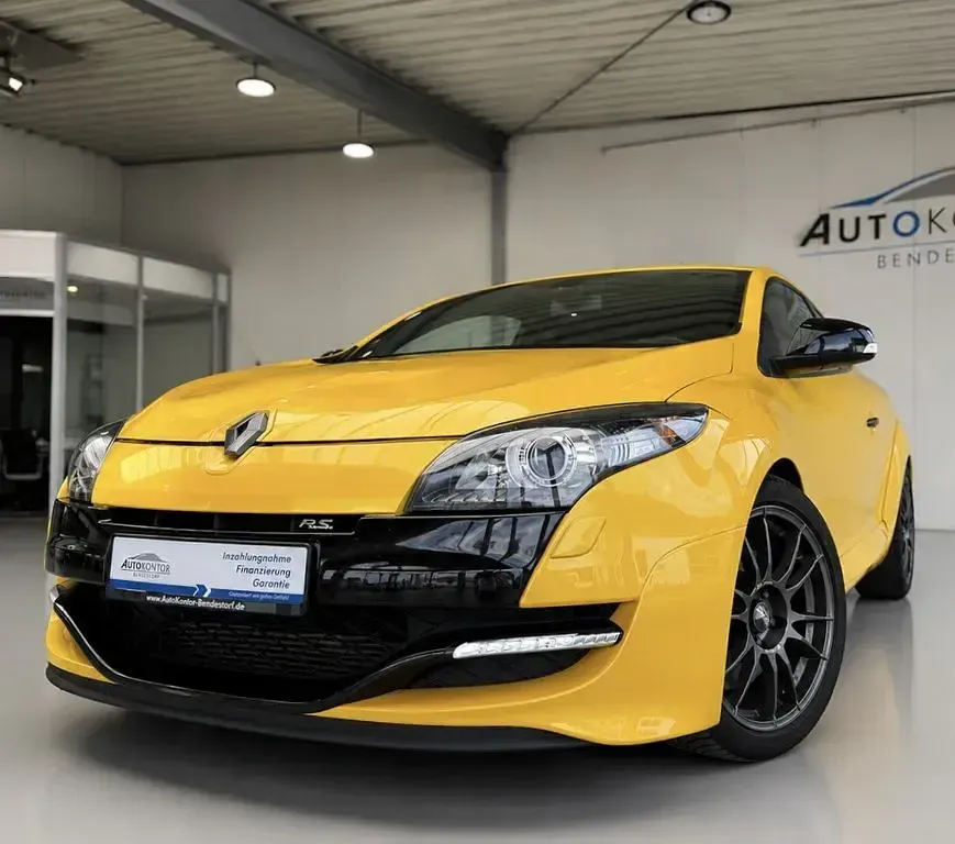 Gebraucht Renault Mégane Coupé R.S. 265 PS (194 kW) 2012 Gelb Coupé