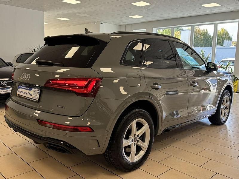 Gebraucht Audi Q5 S-Line 299 PS (219 kW) 2021 Hellgrau SUV