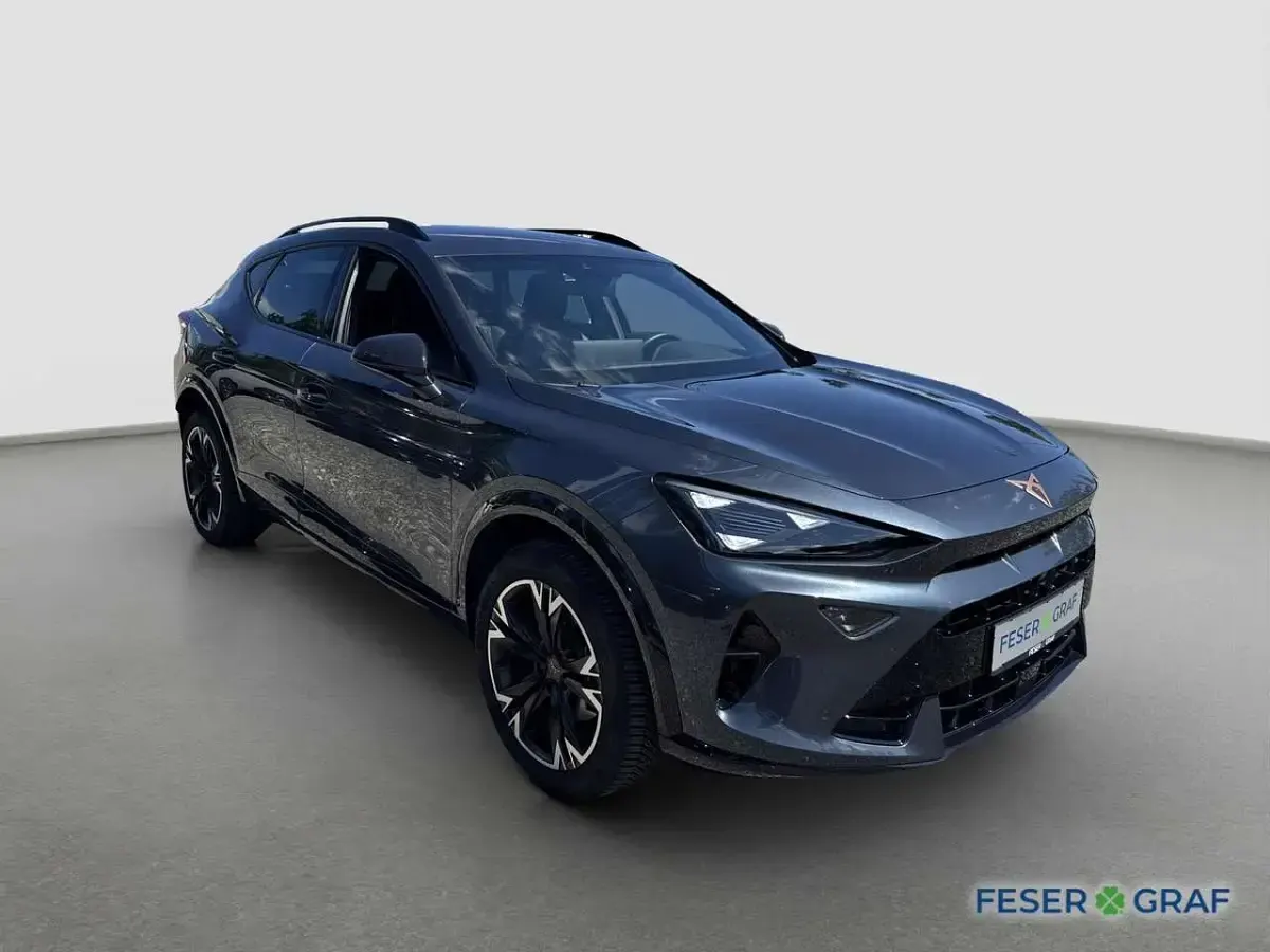 Gebraucht Cupra Formentor 150 PS (110 kW) 2025 Magnetic grau metallic SUV
