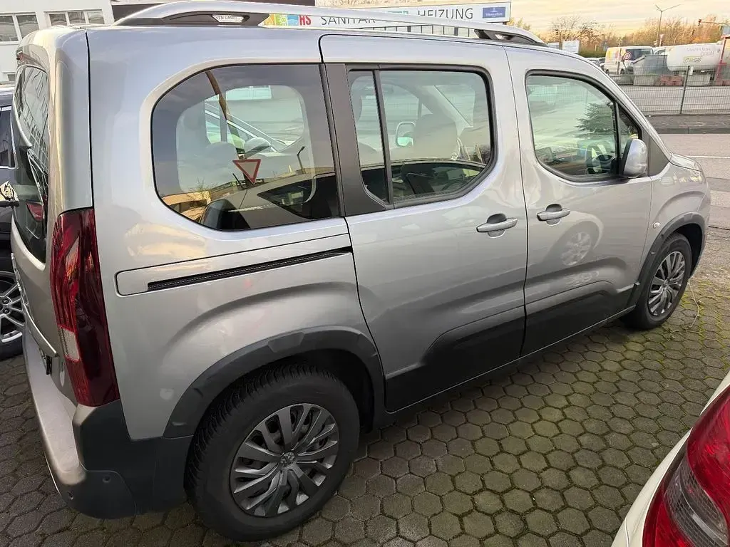 Gebraucht Peugeot Rifter Allure 110 PS (80 kW) 2019 Grau Van / Kleinbus