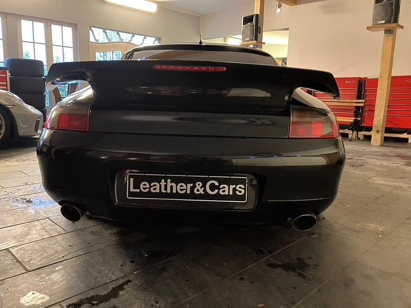 Gebraucht Porsche 996 300 PS (220 kW) 2000 Schwarz Coupé