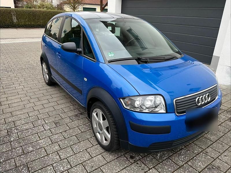 Gebraucht Audi A2 Design 75 PS (55 kW) 2003 Blau Kleinwagen